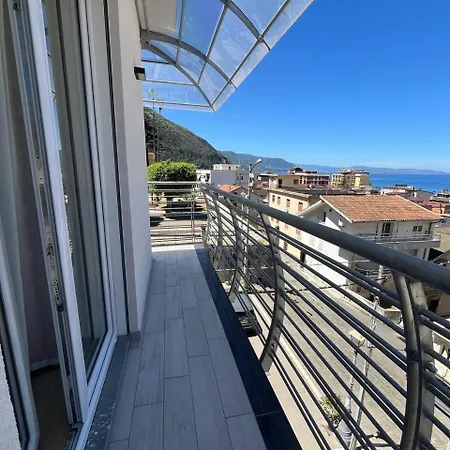 Bagnara Vista Mare Couette-café 3*